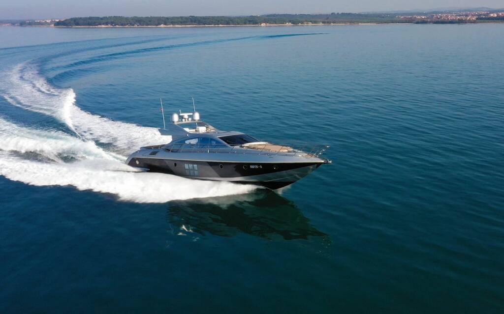 Azimut 68 Falch