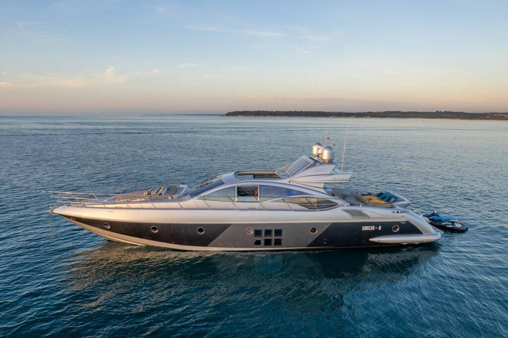 Azimut 68 Falch