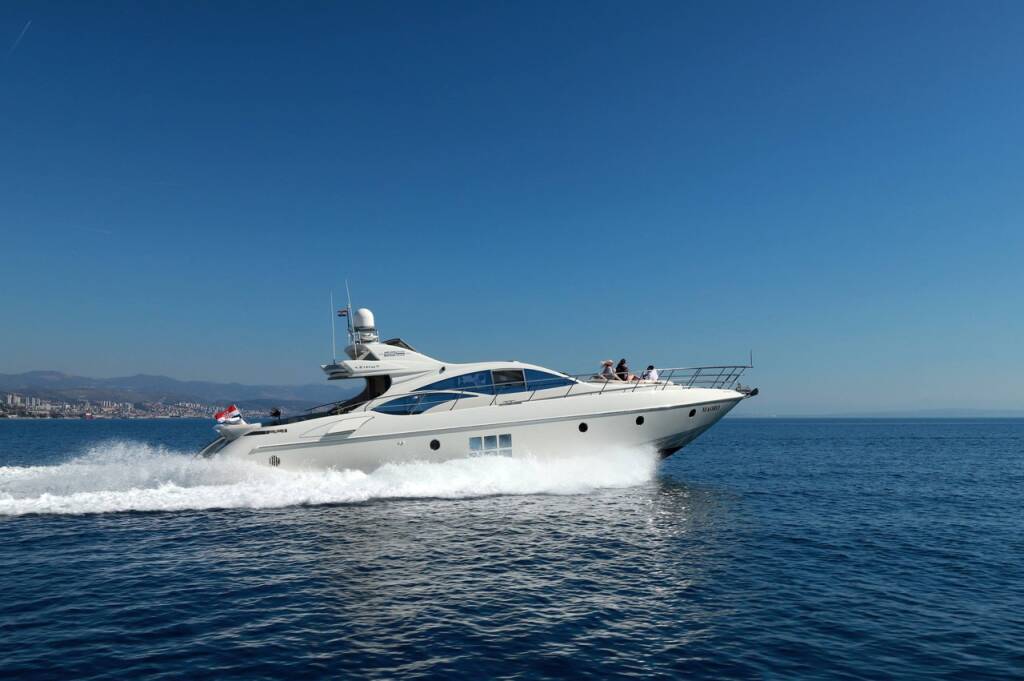 Azimut 68 M/Y Maoro