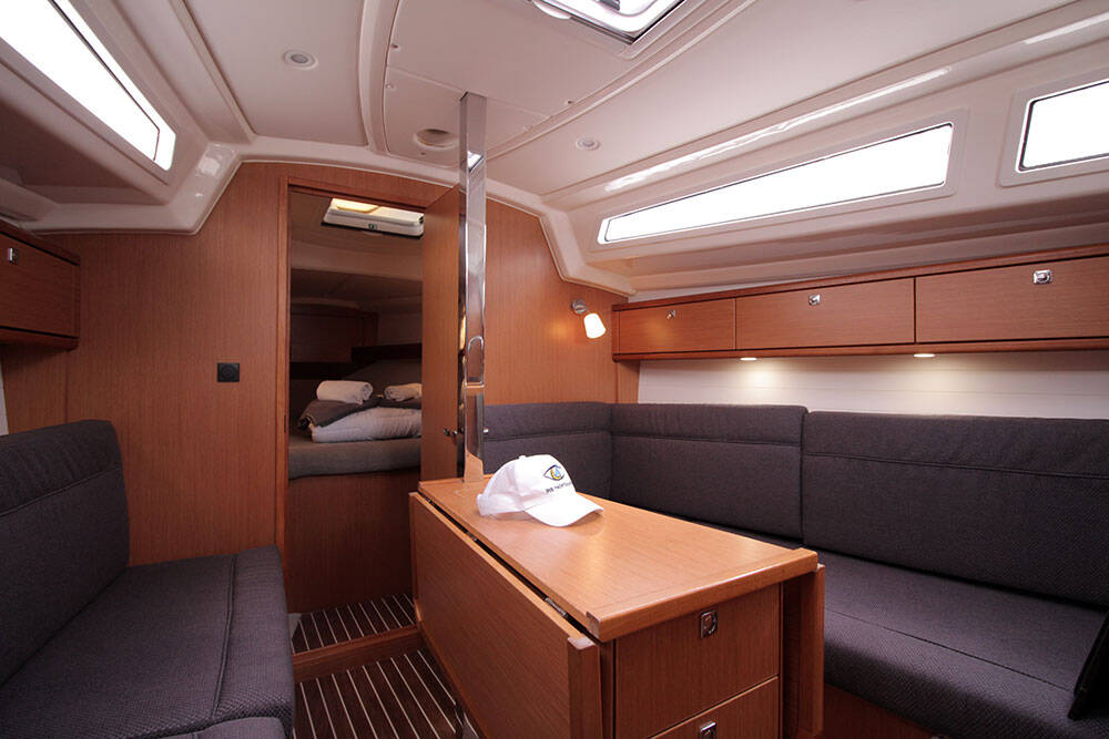 Bavaria Cruiser 33 Callisto