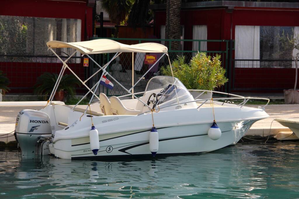 Beneteau 550 Benetau Flyer 550 Sun Deck