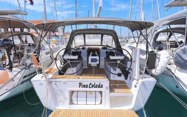 Dufour 360 GL Pina Colada