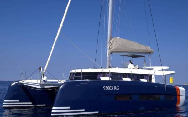 Dufour 48 Catamaran Yam