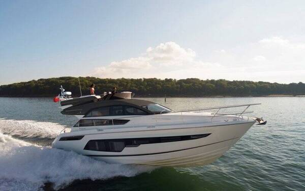 Fairline Squadron 50 Get Lucky