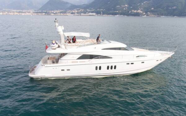 Fairline Squadron 74 Askim 3