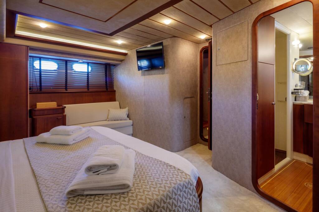 Ferretti Yachts 720 My Way