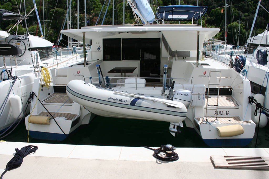 Fountaine Pajot Lucia 40 Admira