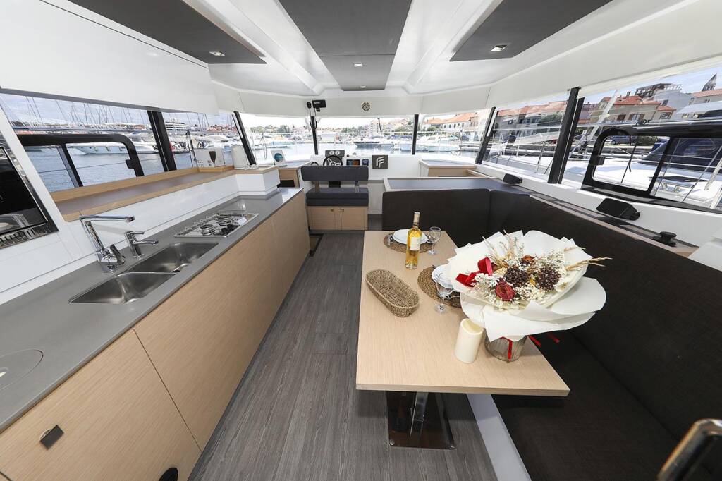 Fountaine Pajot MY 37 Anrik