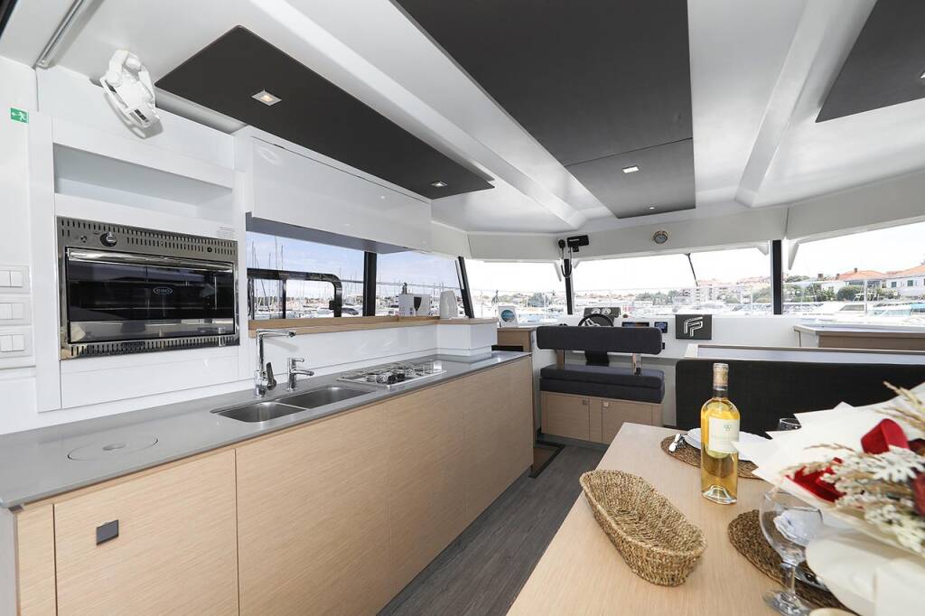 Fountaine Pajot MY 37 Anrik