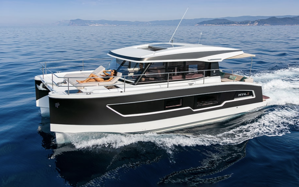 Fountaine Pajot MY4.S - Maestro Seas The Day