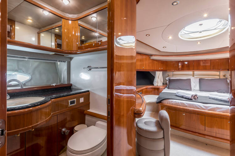 Sunseeker Manhattan 84 Skywater