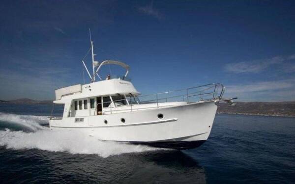 Swift Trawler 42 Skitnica